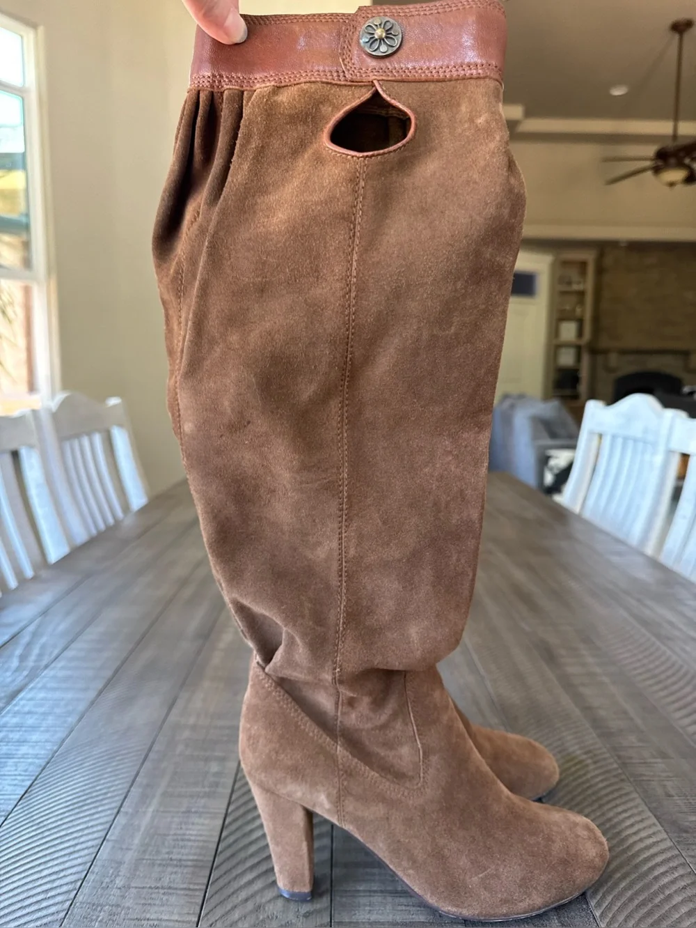 Vintage Michael Kors Festival Slouch Brown Suede Heeled Boots Women’s Size 8